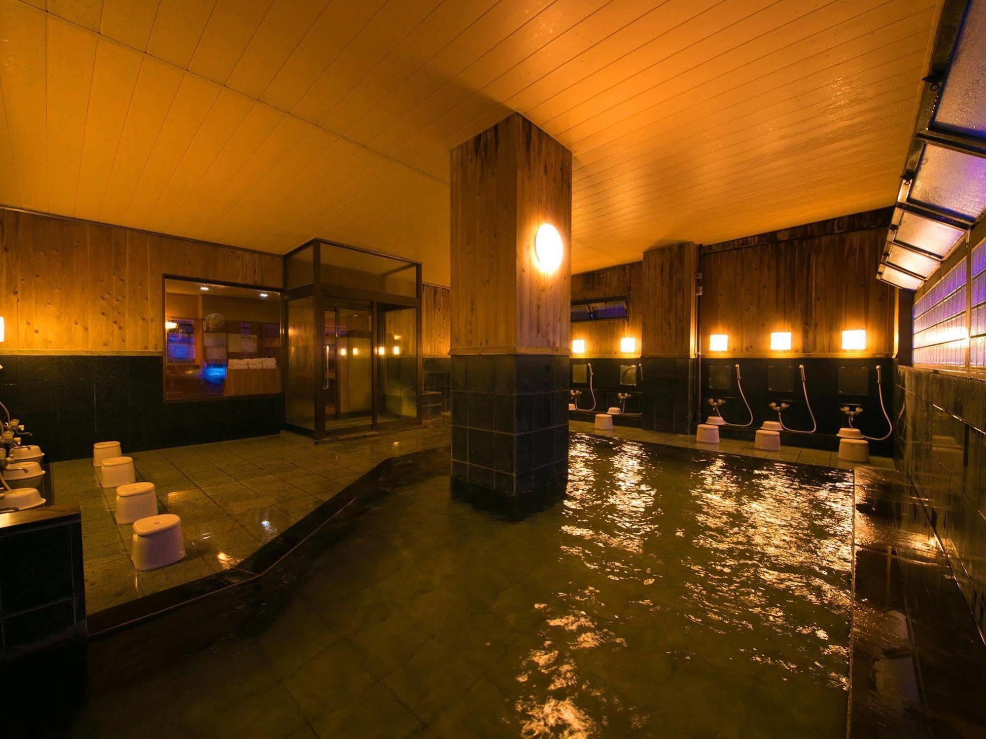 Hotel Koraku Beppu Exteriér fotografie